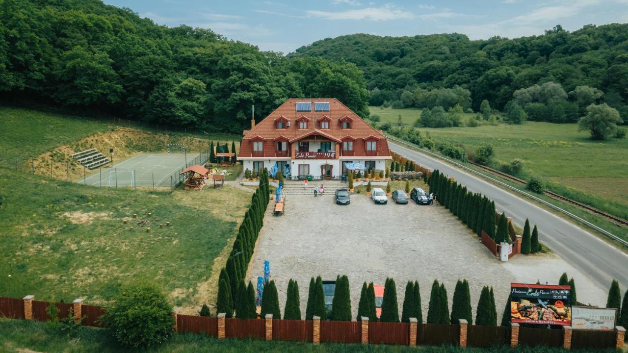Pensiunea Si Restaurant Erdo Odorheiu Secuiesc Extérieur photo