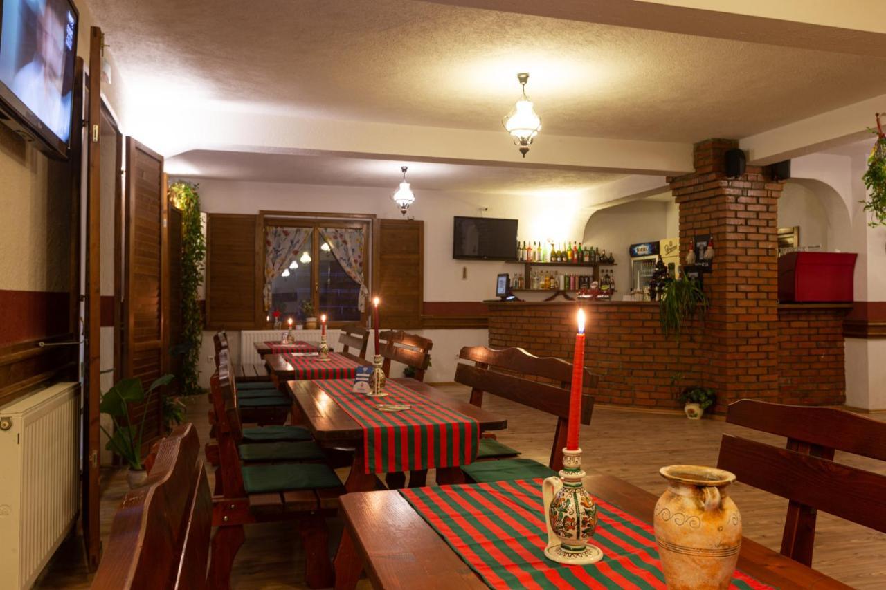 Pensiunea Si Restaurant Erdo Odorheiu Secuiesc Extérieur photo
